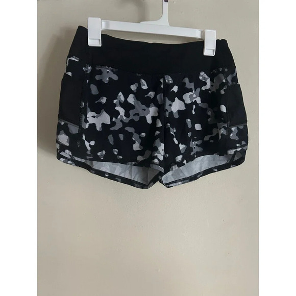 Athleta Camo shorts S